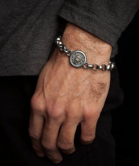 دستبند های فلزی مردانه